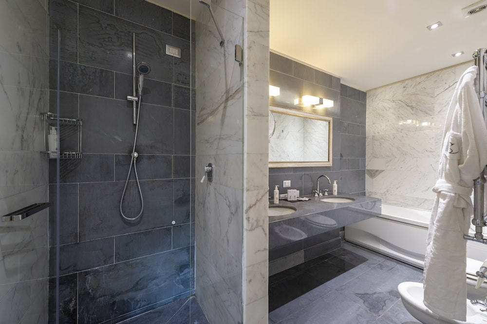 Hotel Principe Torlonia 13/65