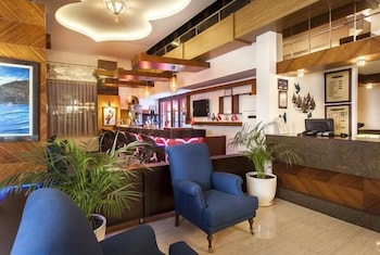 Parador Beach Hotel 20/47