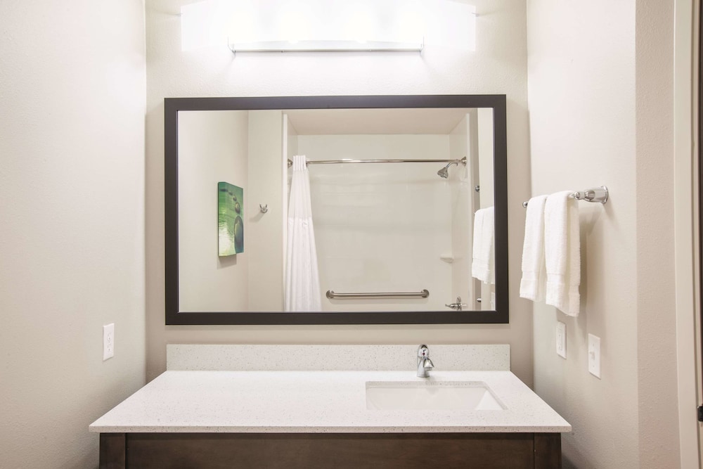 La Quinta Inn Stes By Wyndham Tulsa Broken Arrow 14/39