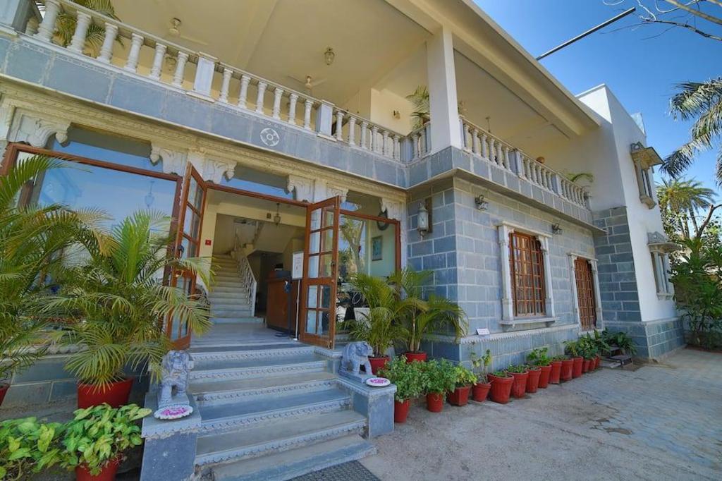 Oyo 6549 Hotel Gorbandh 6/47