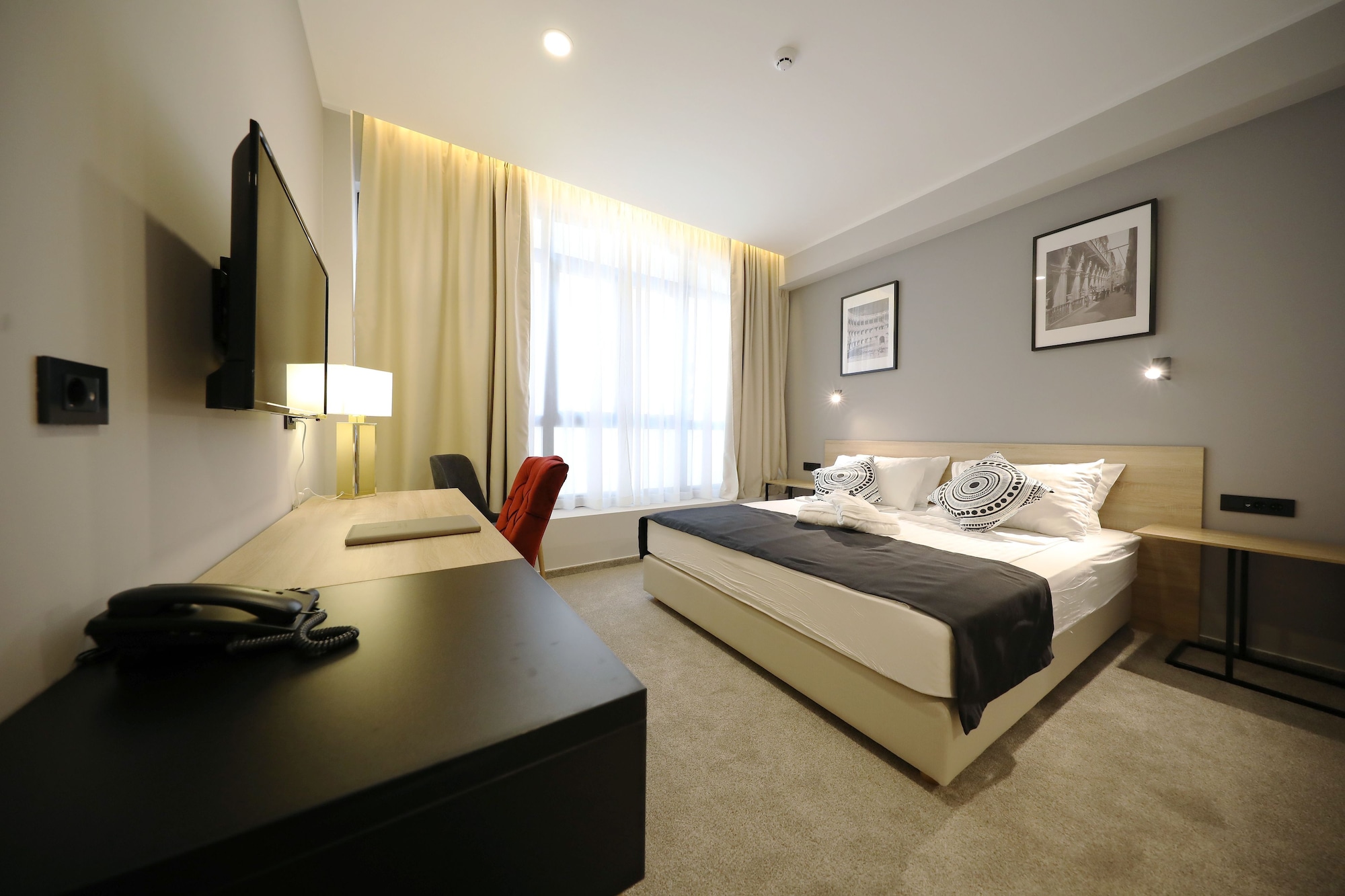 STANDARD, DOUBLE BED
