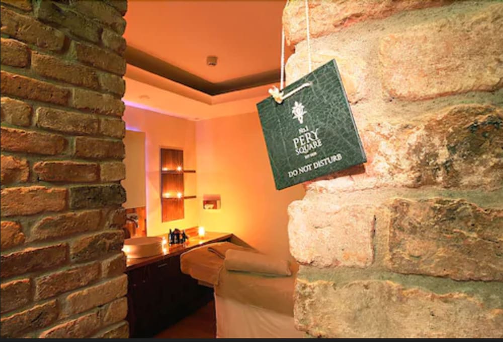 No. 1 Pery Square Hotel &amp; Spa 33/50