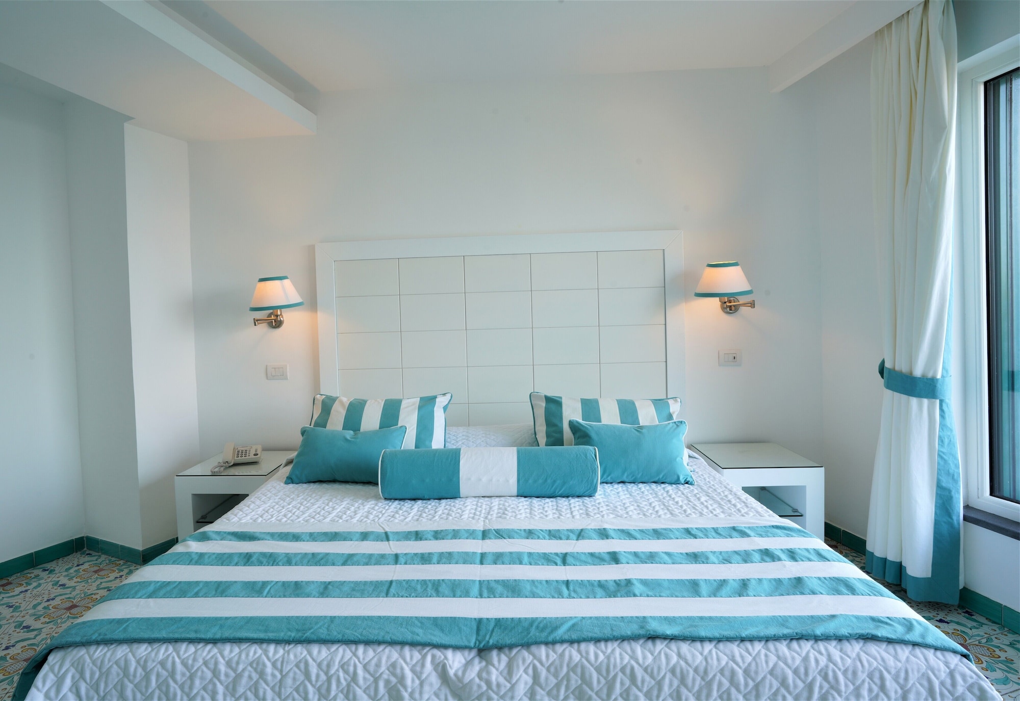 Superior, Double Bed, Sea View, Outdoor Jetted Tub, Terrace