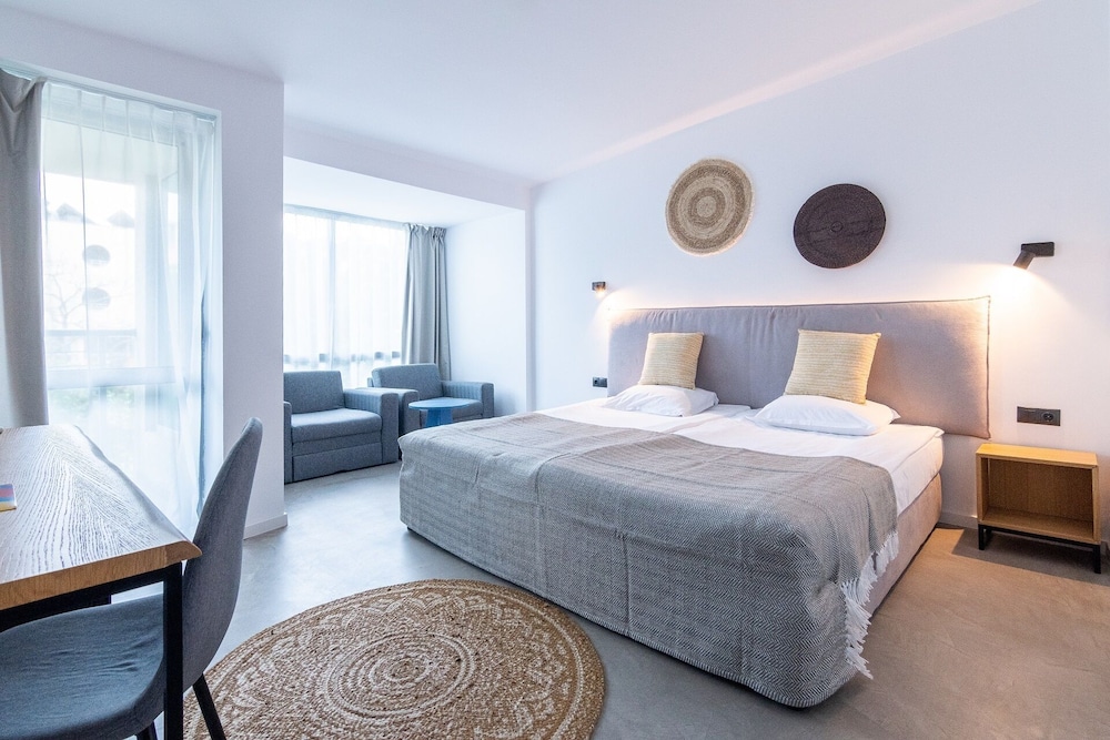 Hotel Excelsior 27/63