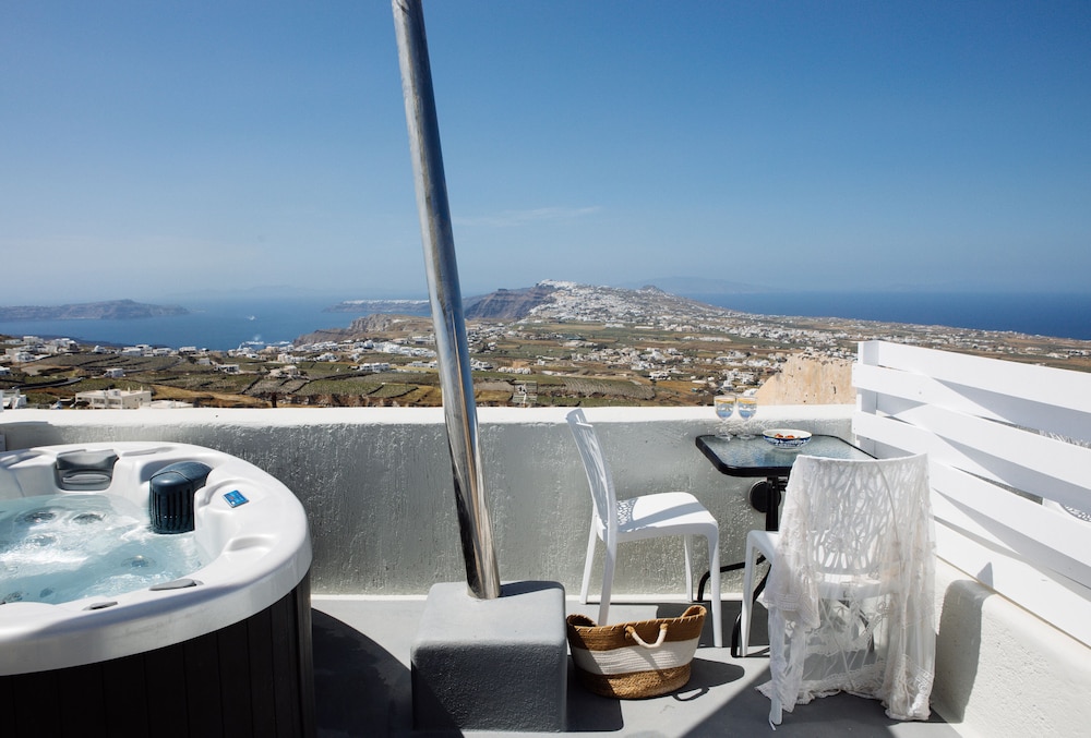 Santorini Dreams Villas 24/50