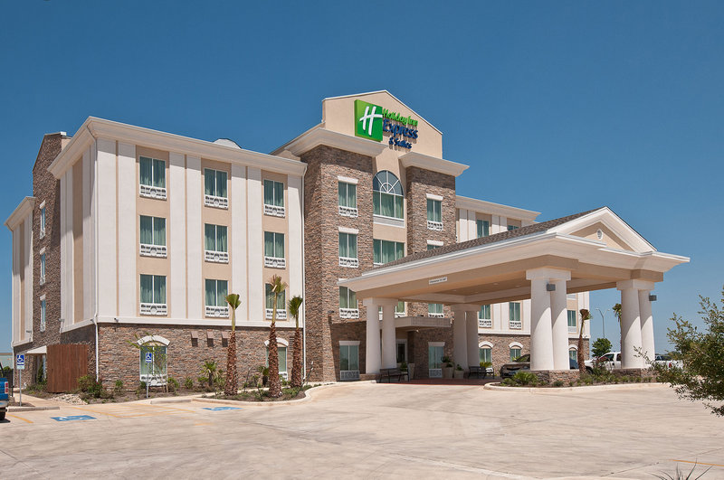 Holiday Inn Express Hotel Suites Pearsall 2/39