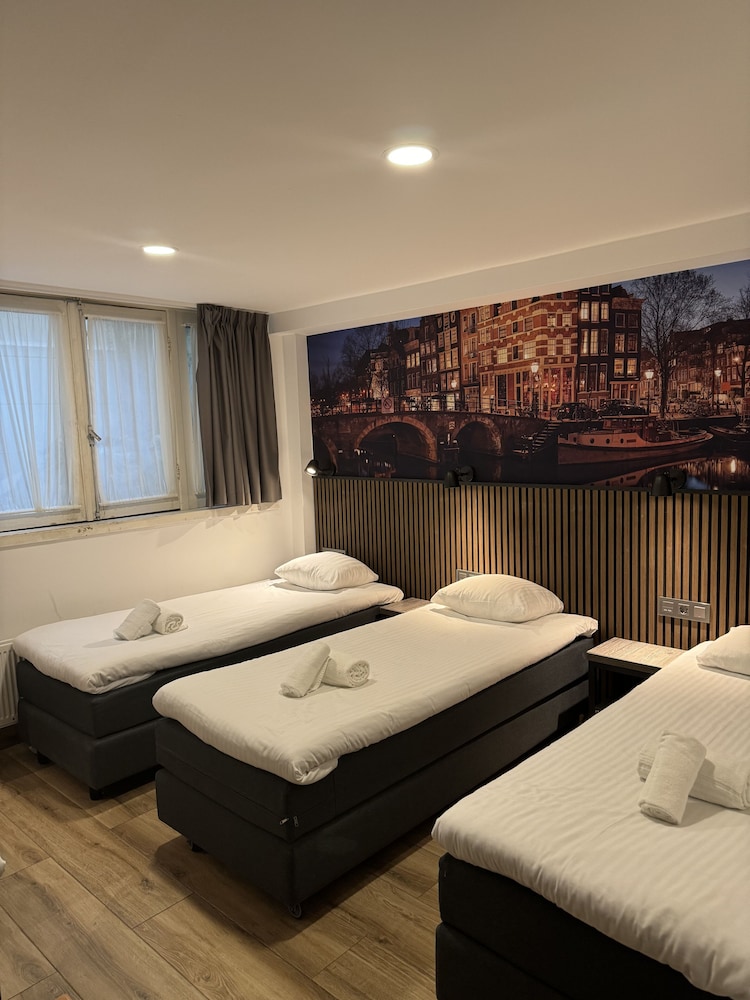 Hotel Titus 14/48