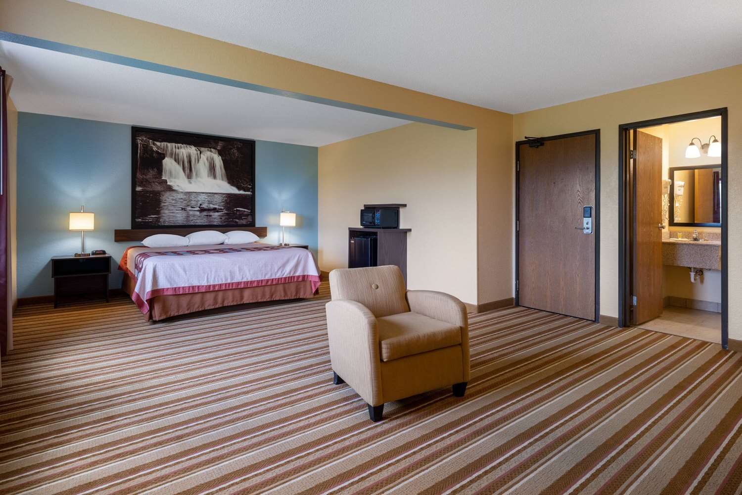 Hotel Mattoon 4/17