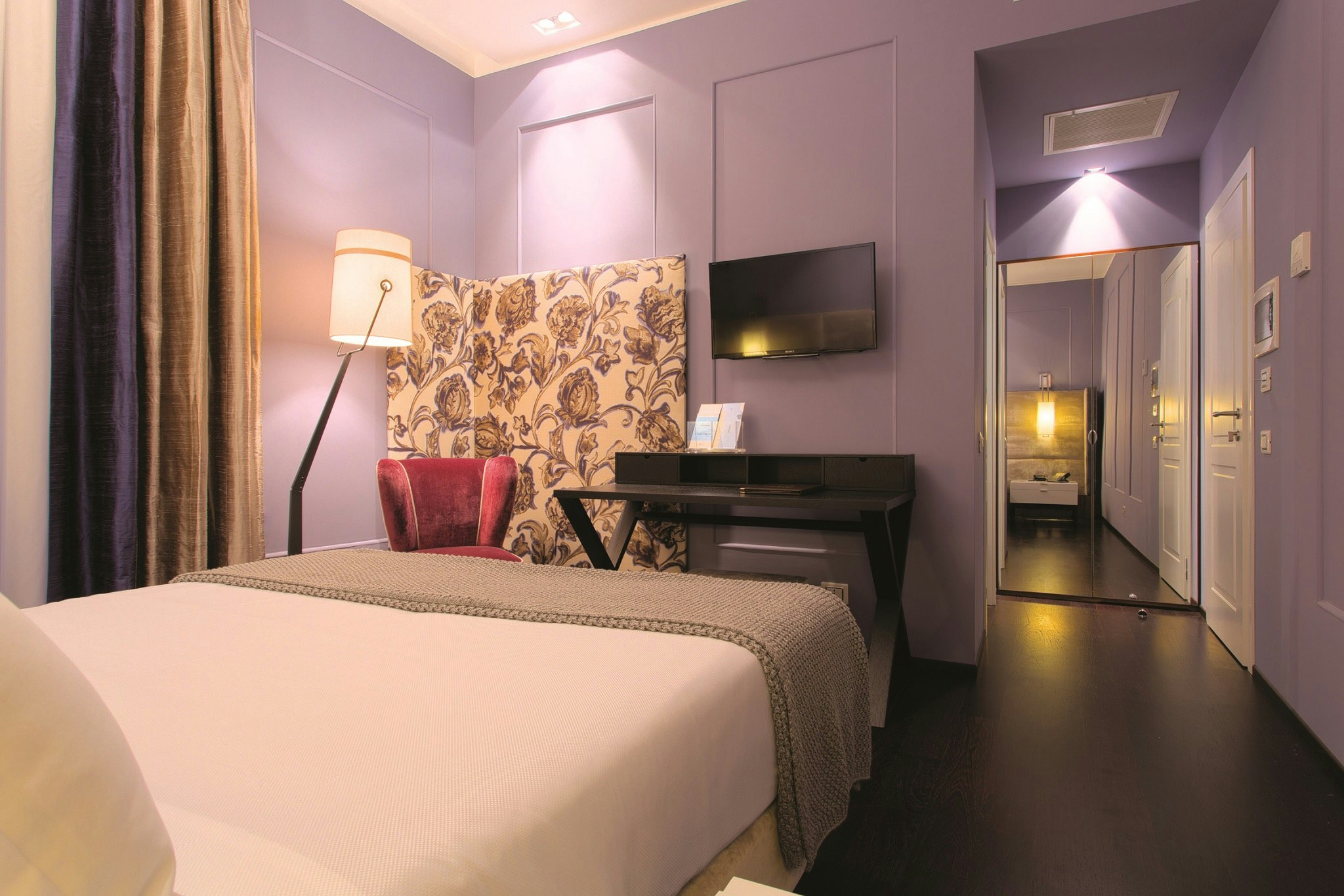 Stendhal Luxury Suites 8/39