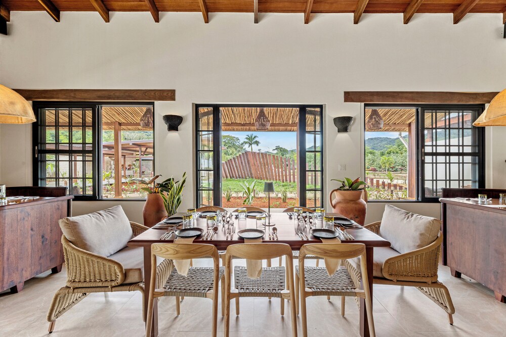 Sleeping Giant Rainforest Lodge 39/51