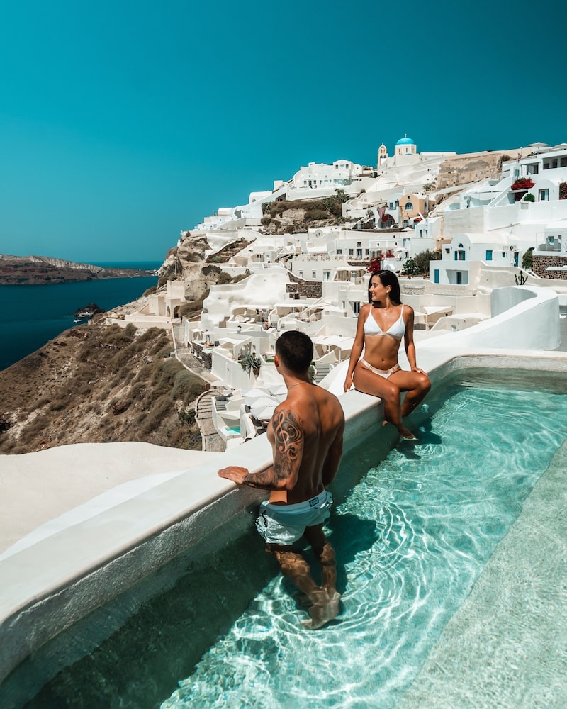 Echoes Luxury Suites By Canvas - Adults Only 16/50