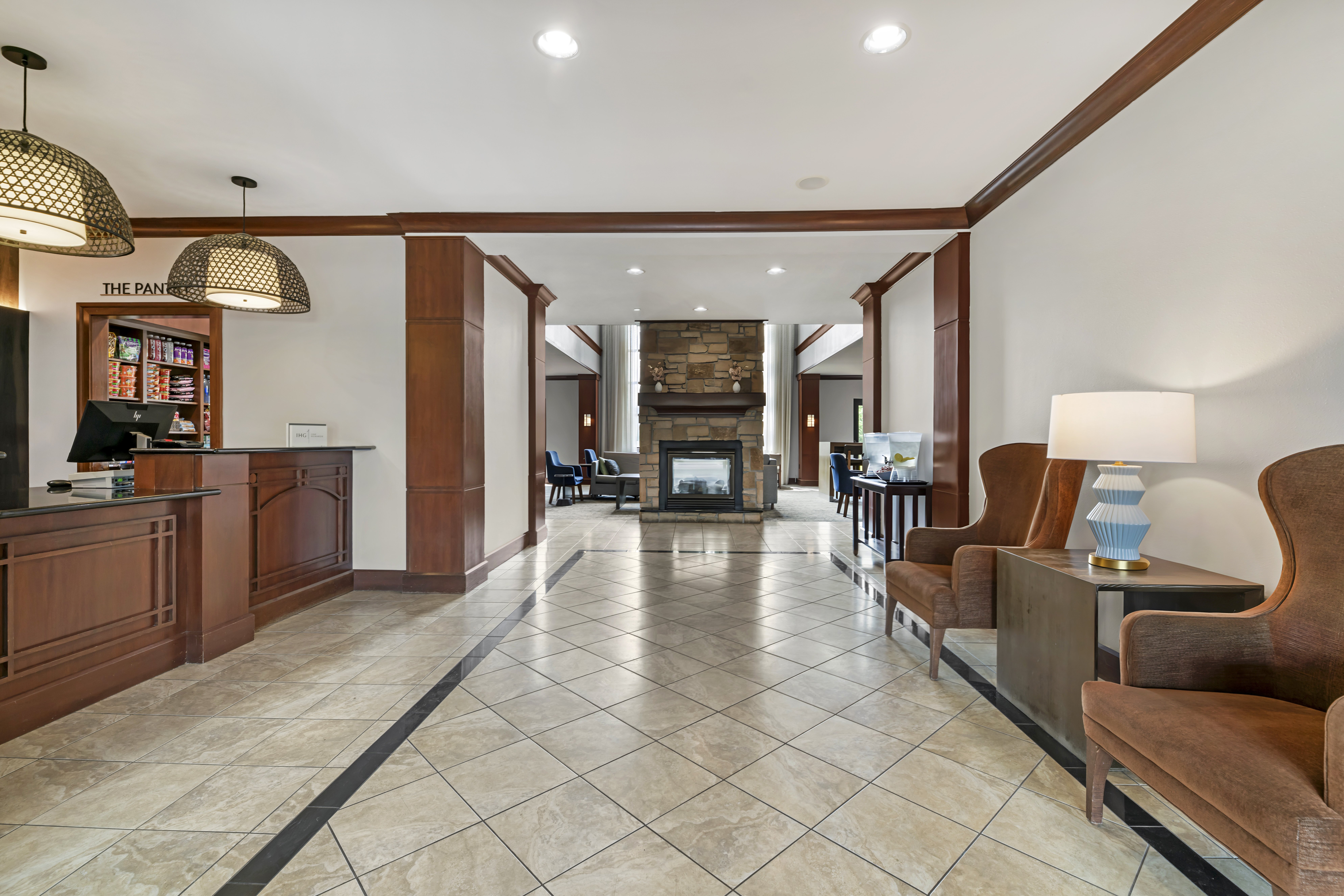 Staybridge Suites Milwaukee West-Oconomowoc 7/73