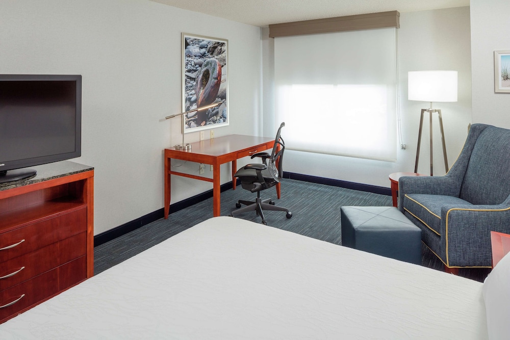 Hilton Garden Inn Plymouth, MA 17/48