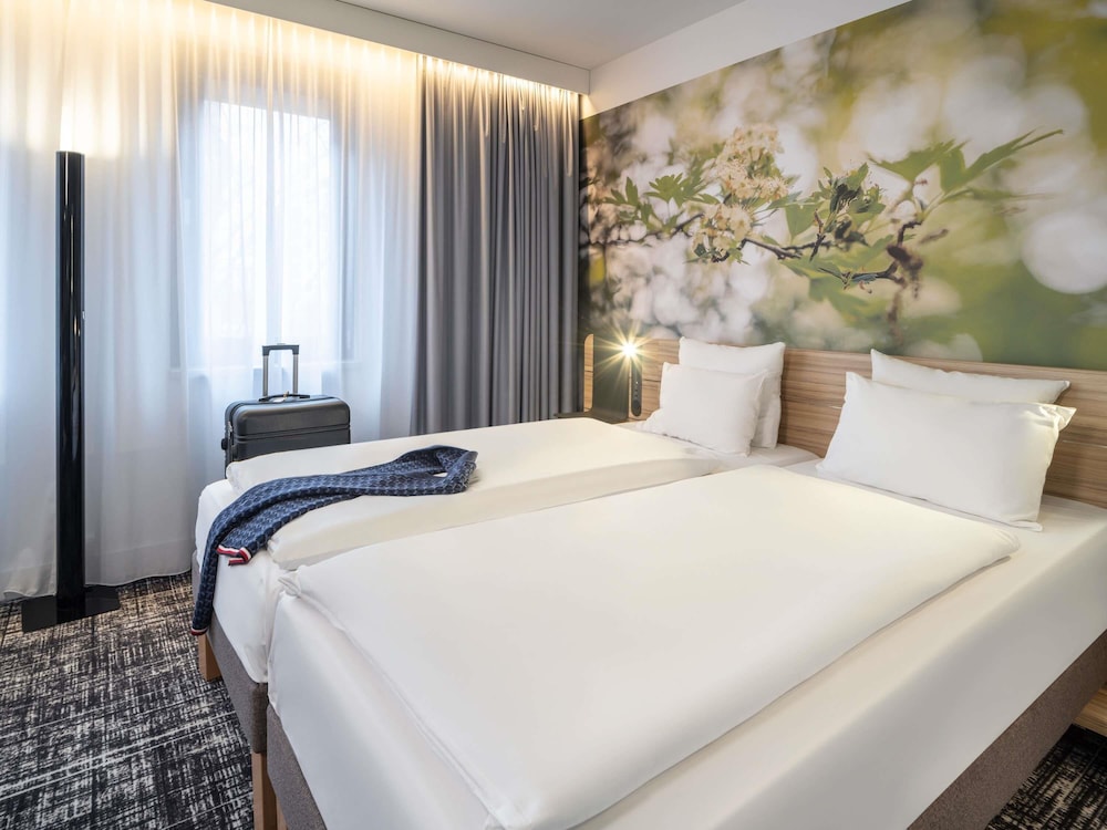 Novotel Suites Wien City Donau 24/72