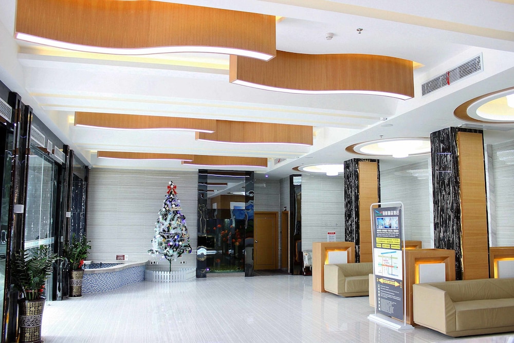 Linghang Hotel Shenzhen Airport Branch 6/19