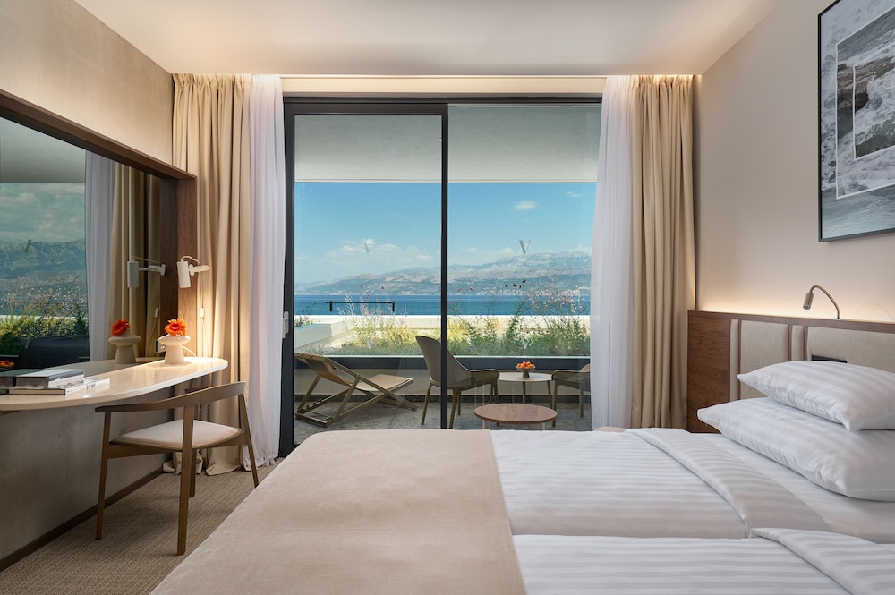 Grand Hotel View 27/86