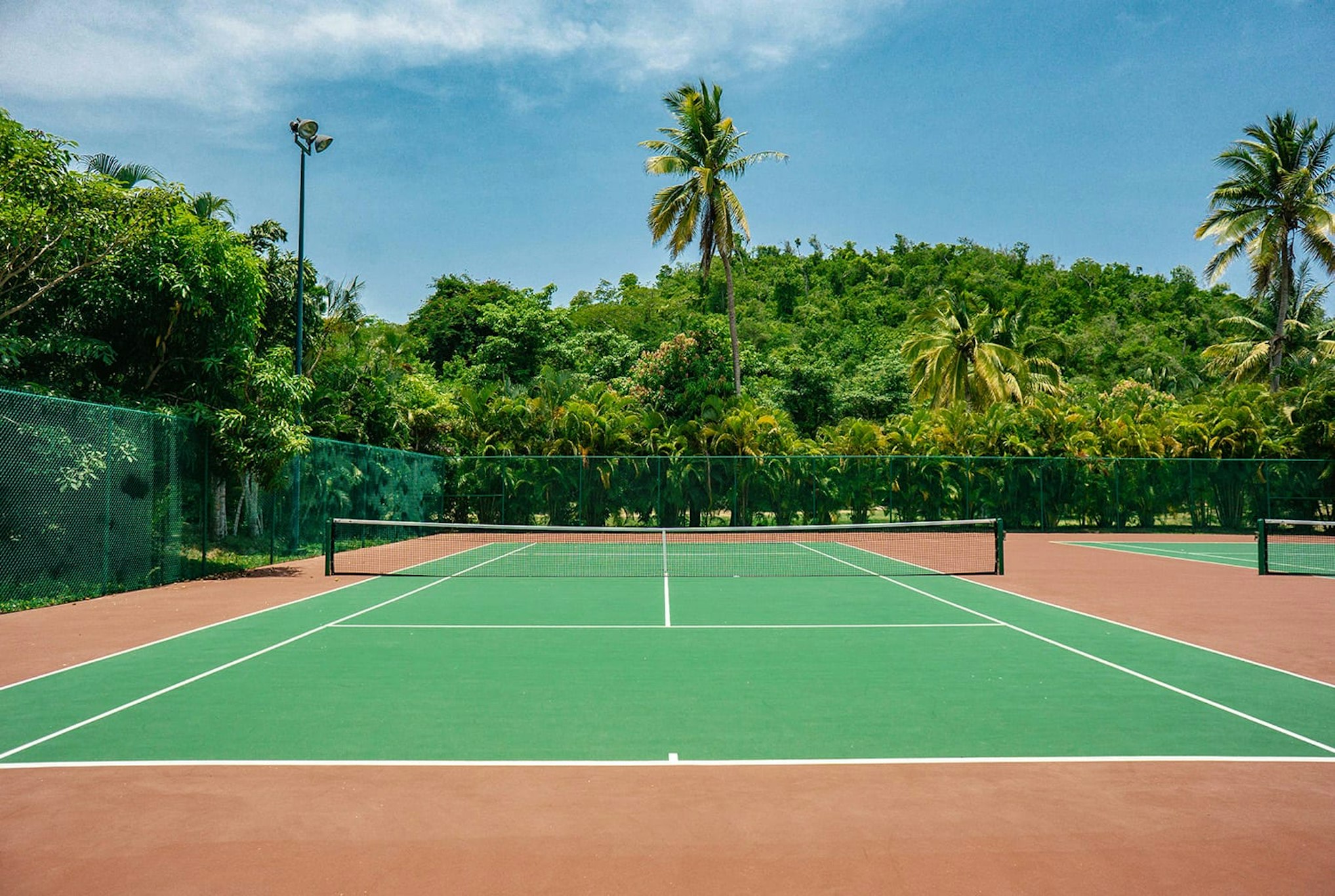 El Careyes Club and Residences 20/35