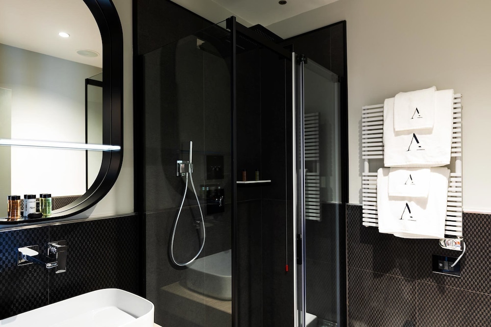 Amadomus Luxury Suites 46/46