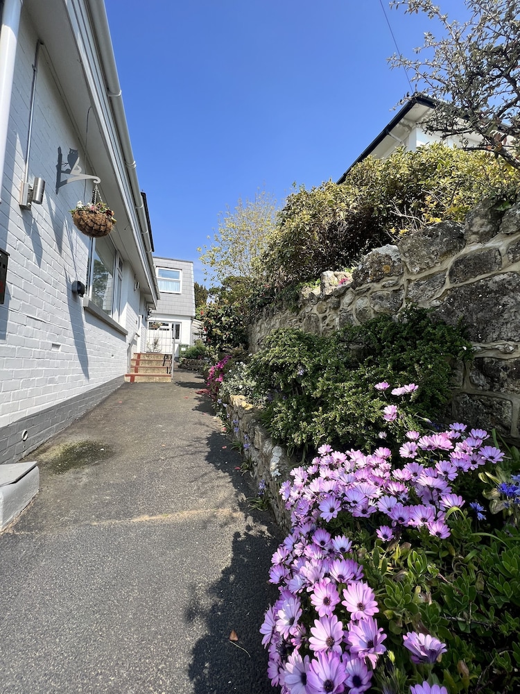 The Birkdale Guest House 44/50