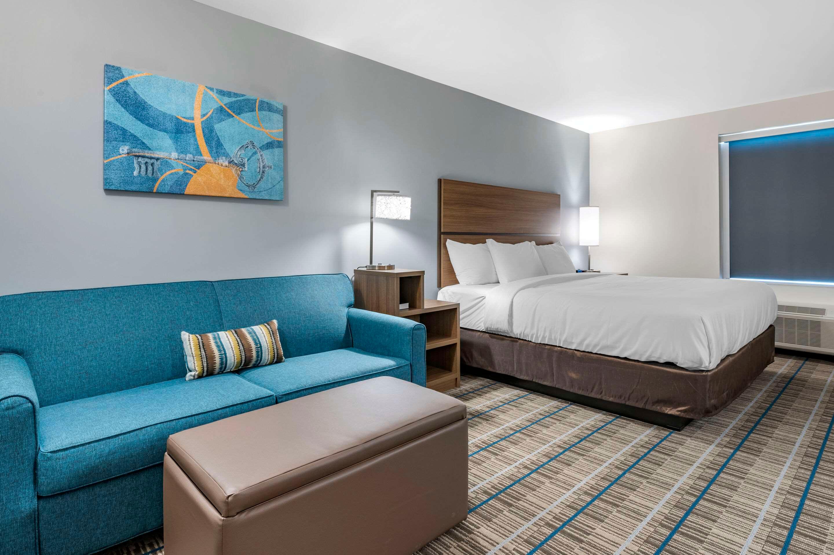 جناح بسرير كينج لذوي الإعاقة