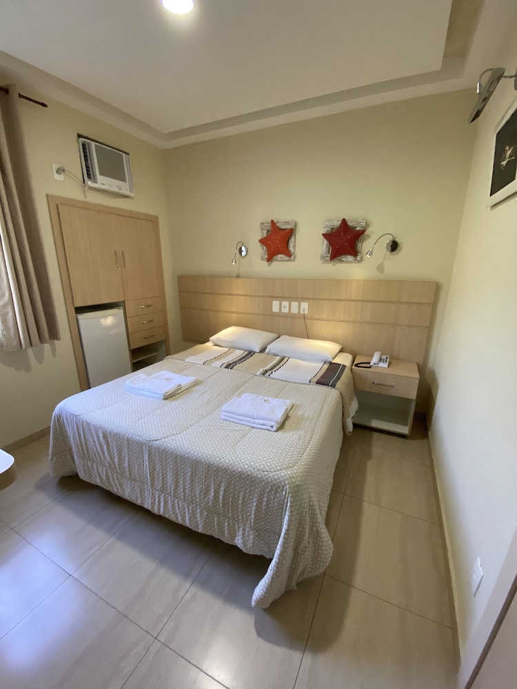 STANDARD, DOUBLE OR TWIN BED
