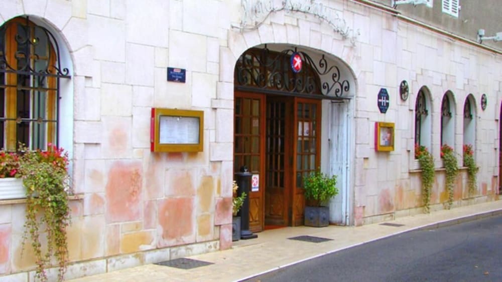 Hostellerie des Trois Pigeons, Paray-le-Monial 3/64
