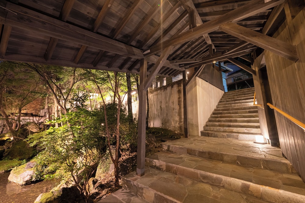 Beppu Kankaiji Onsen Ryotei Matsubaya 25/50