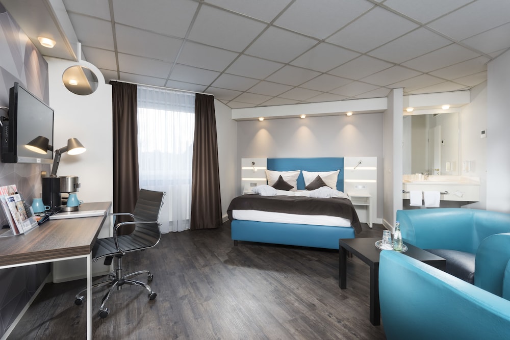 ibis Styles Cologne Airport Troisdorf 9/37