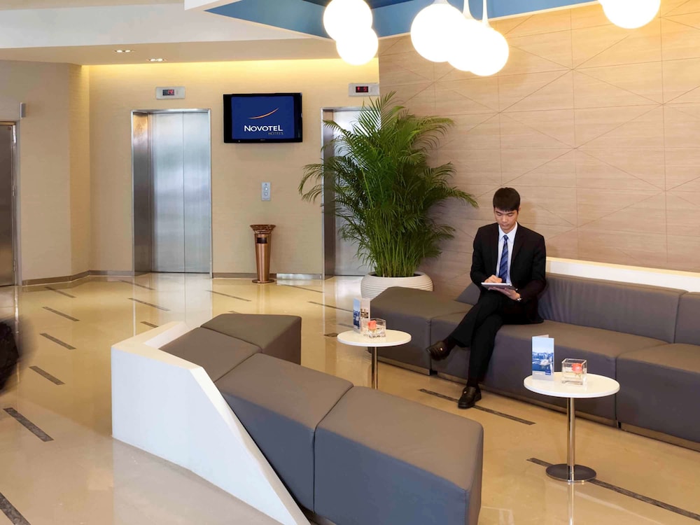 Novotel Shenzhen Watergate 10/41