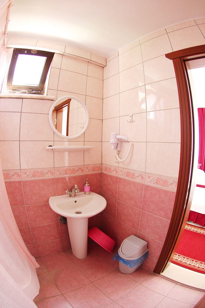 Soykan Hotel 27/62