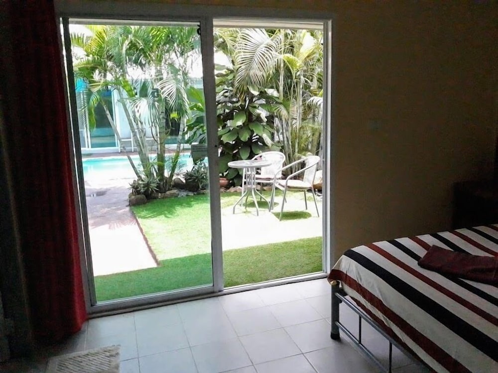 Carpe Diem Guest House 36/72