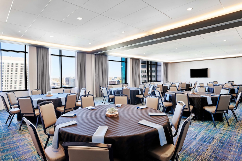 Hyatt Centric Downtown Denver 42/50