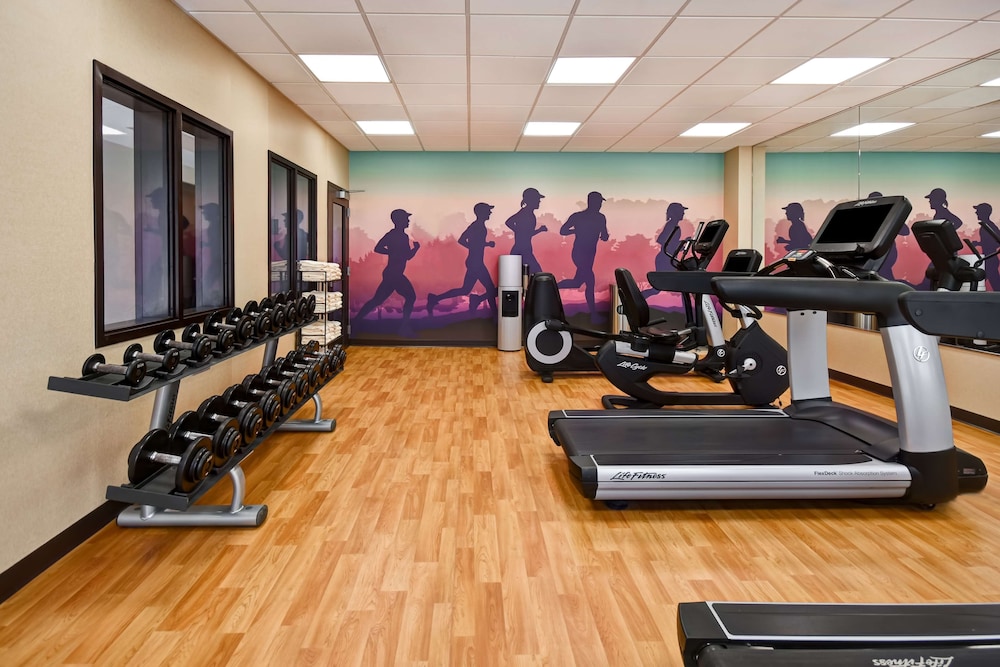 Hyatt Place Phoenix Gilbert 24/50
