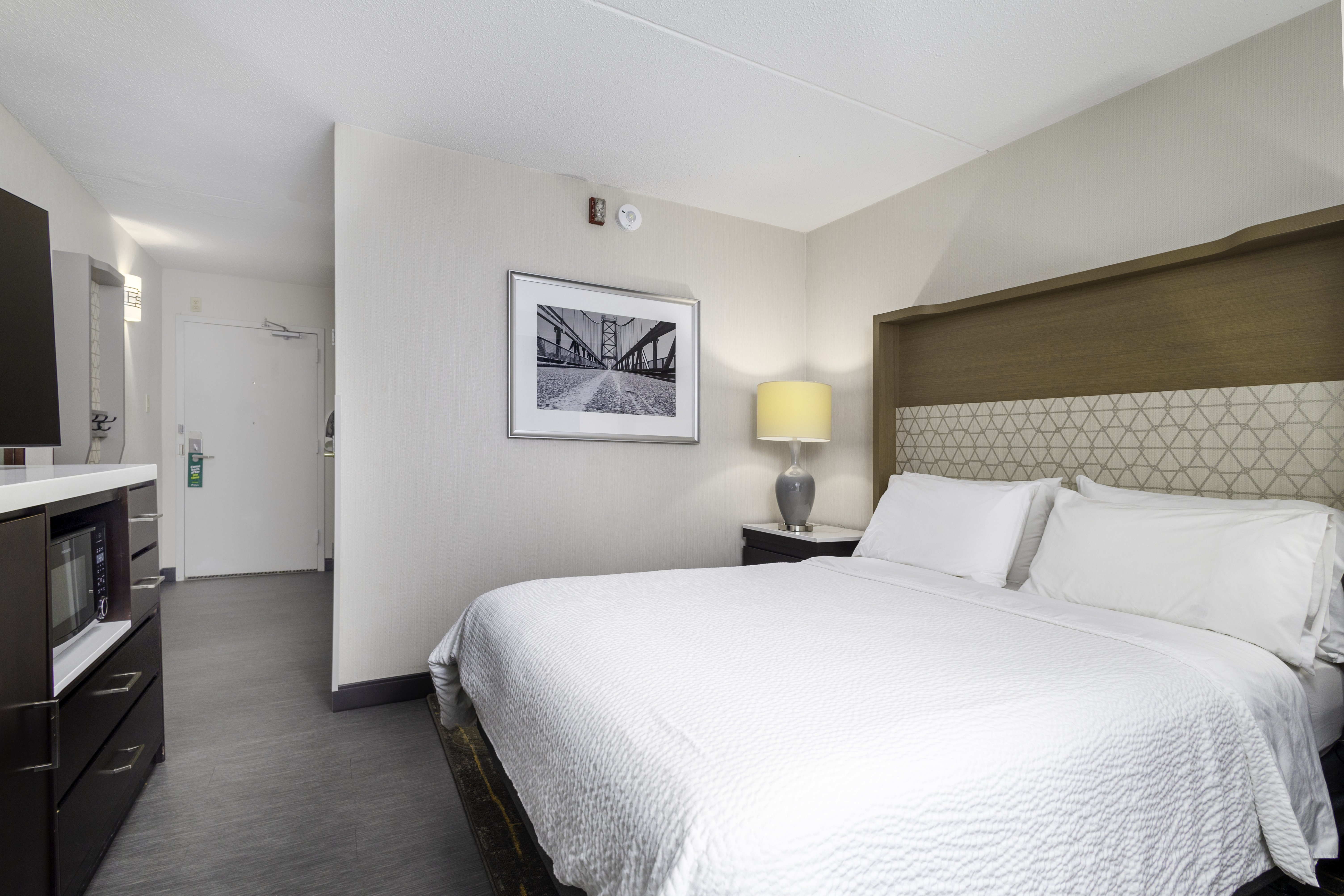 Holiday Inn Weirton Steubenville Area an IHG Hotel 18/78