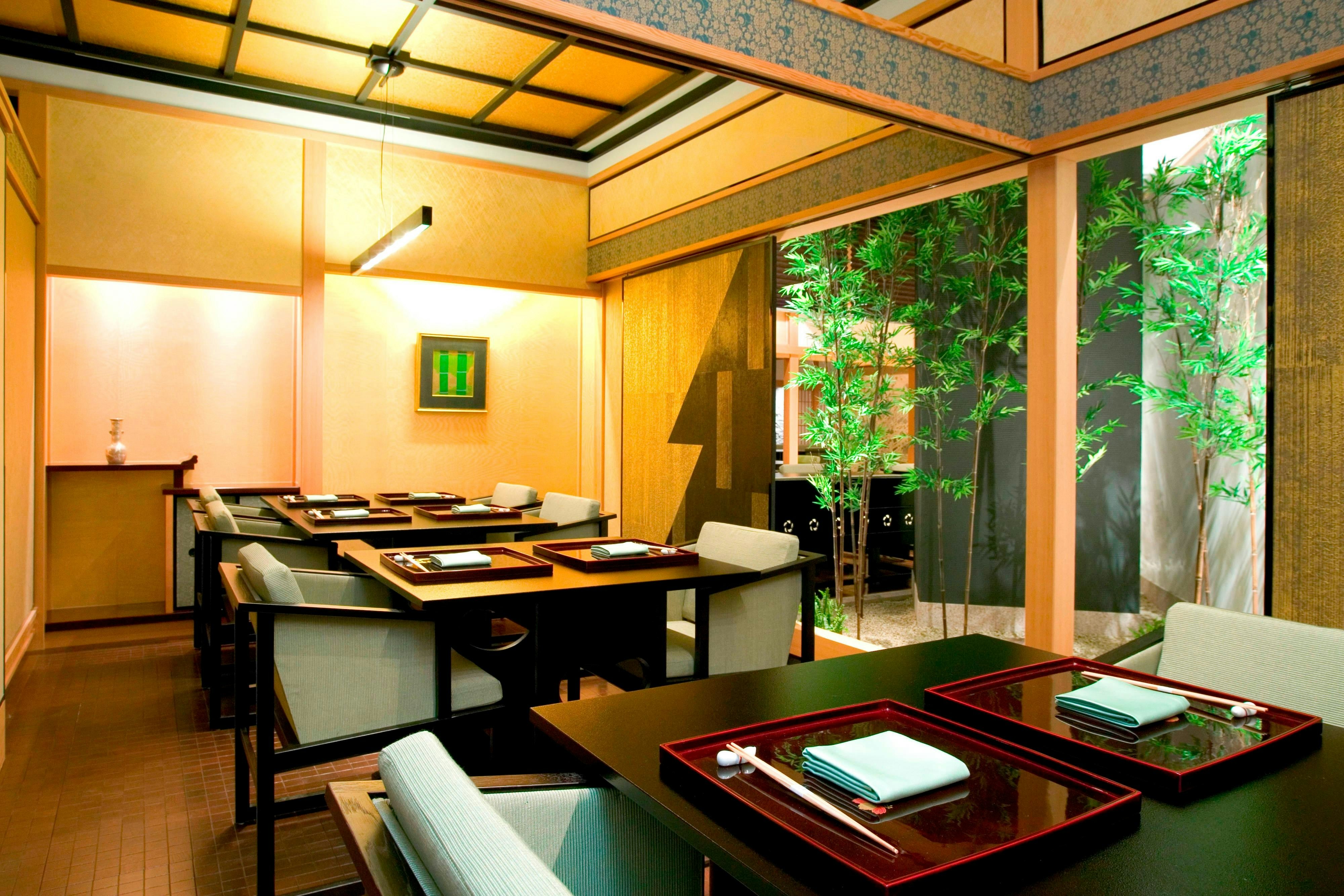 Sheraton Miyako 56/80