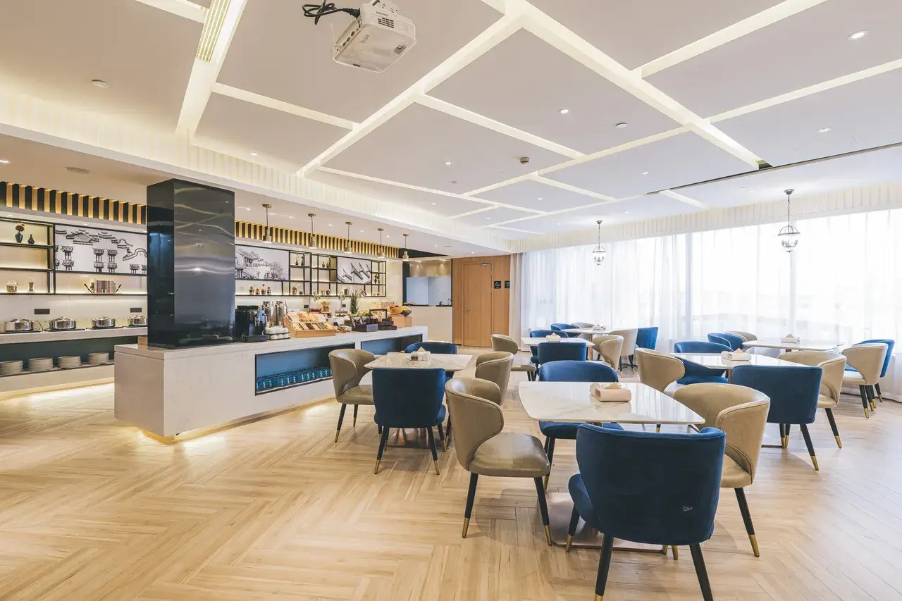 Atour Hotel Shanghai Jiading Jiangqiao Jiayi Road subway station 17/20
