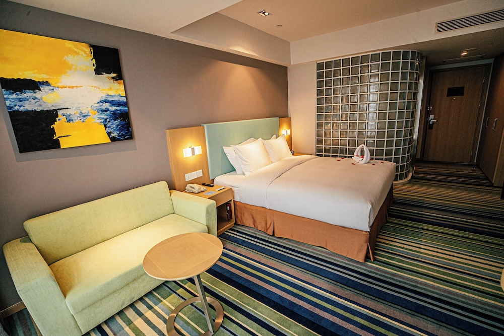 Holiday Inn Express Yingkou Onelong Plaza 15/48
