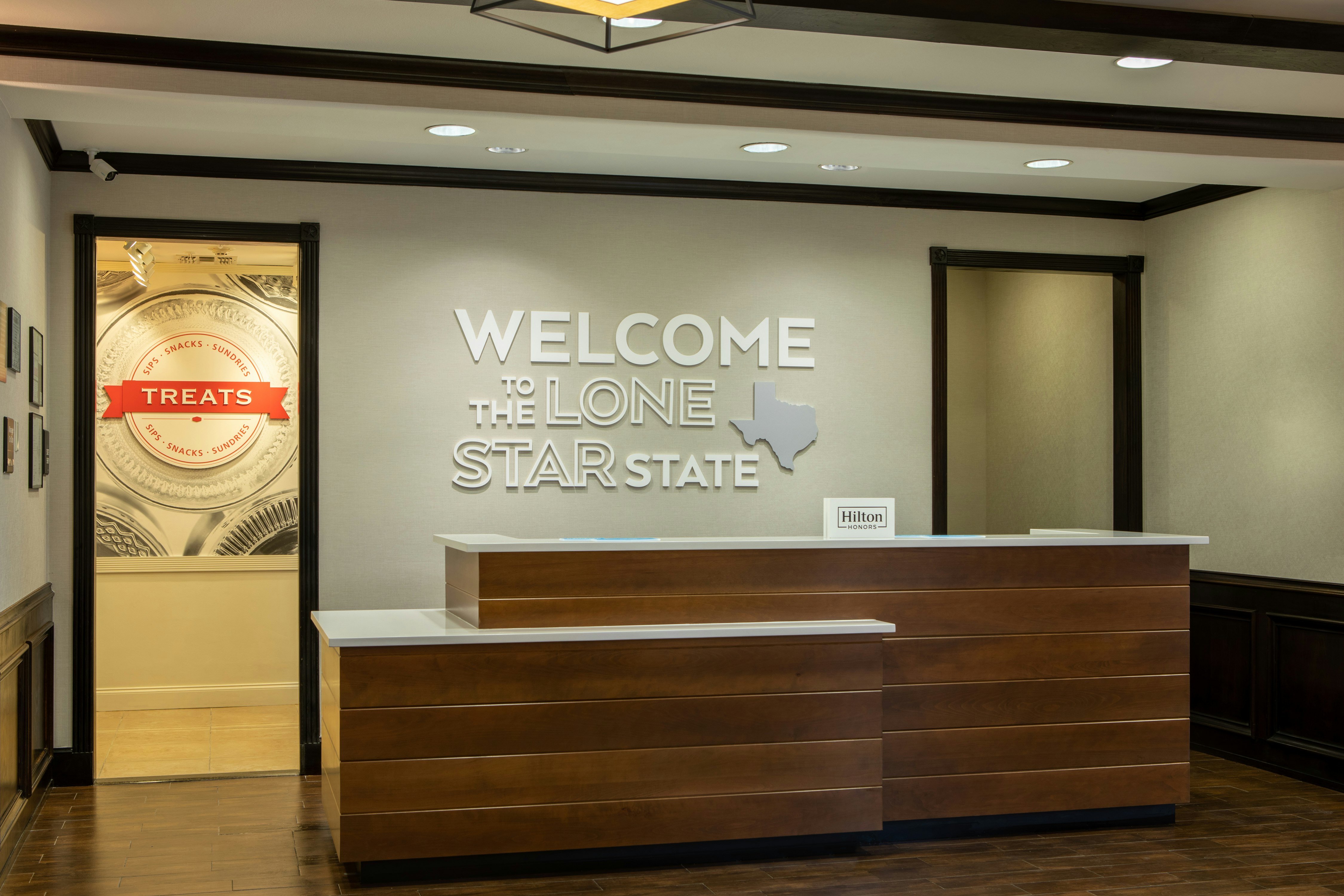 Hampton Inn Suites Boerne 8/63