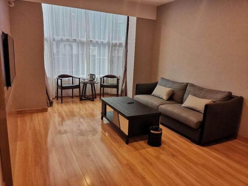 GreenTree Inn Changzhi Lucheng City Zhonghua Street Hotel 33/43