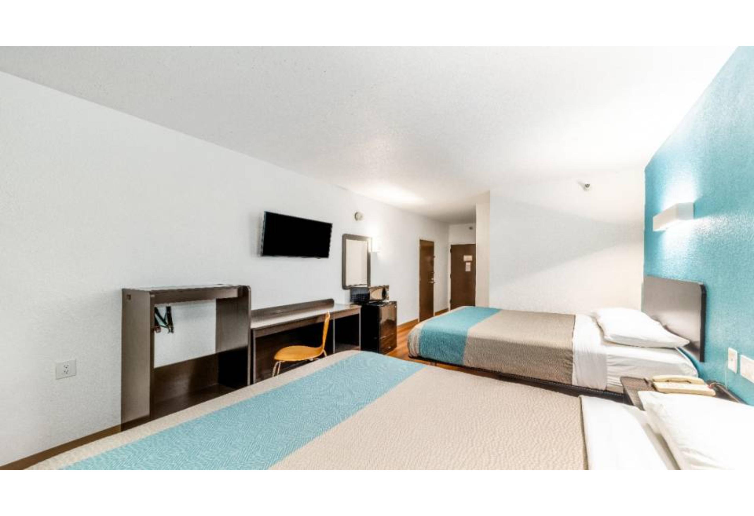 غرفة بسريرين كوين لغير المدخنين، Motel6 Lewisville, TX - Medical City 4/5