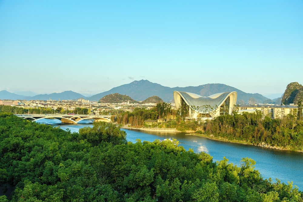 Guilin O-LIVE Social Hotel 45/50