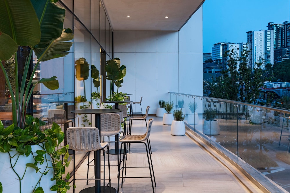 AC Hotel by Marriott Monterrey Valle 19/48