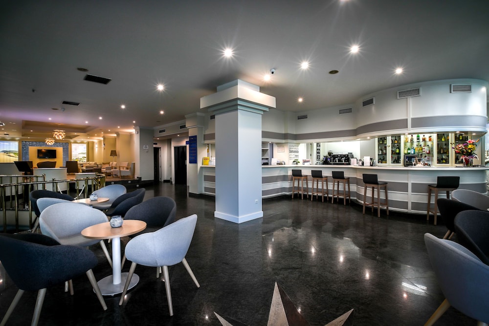Villa de Laredo Hotel 31/37