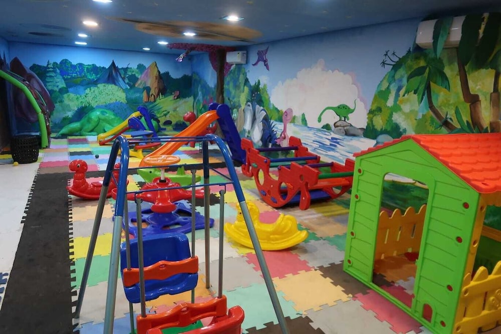 Hotel Recanto dos Dinossauros 33/48