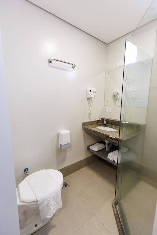 TONELLO BUSINESS HOTEL 47/47