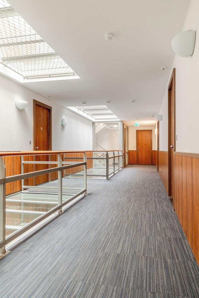 BizStay Harbour Scheveningen Apartments 24/50