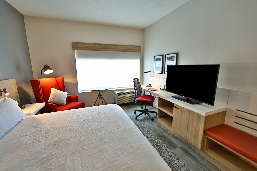 Hilton Garden Inn Savannah Historic District 3/54