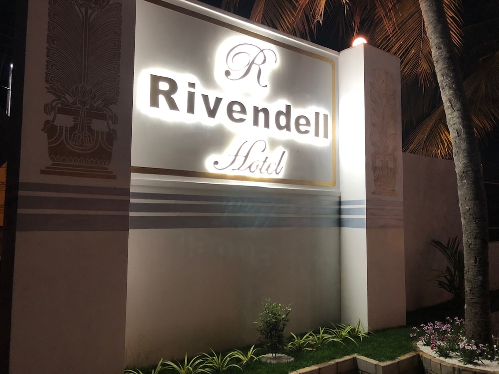 Rivendell Hotel 23/55
