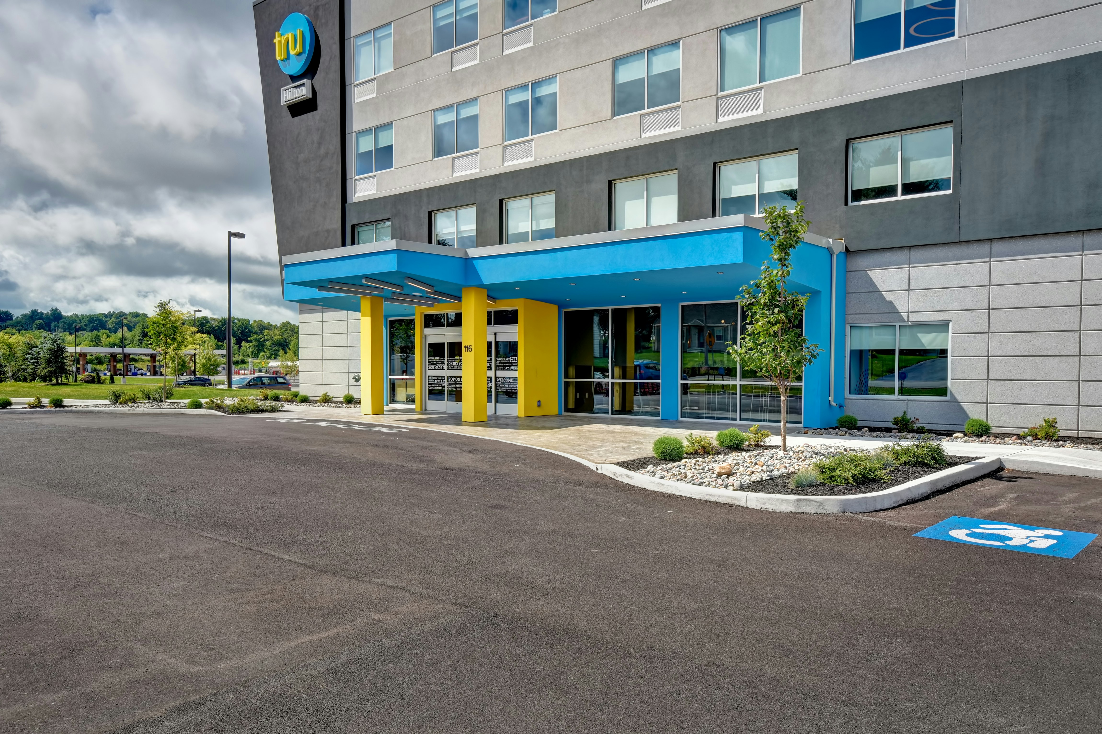 Tru By Hilton Syracuse-Camillus 10/15