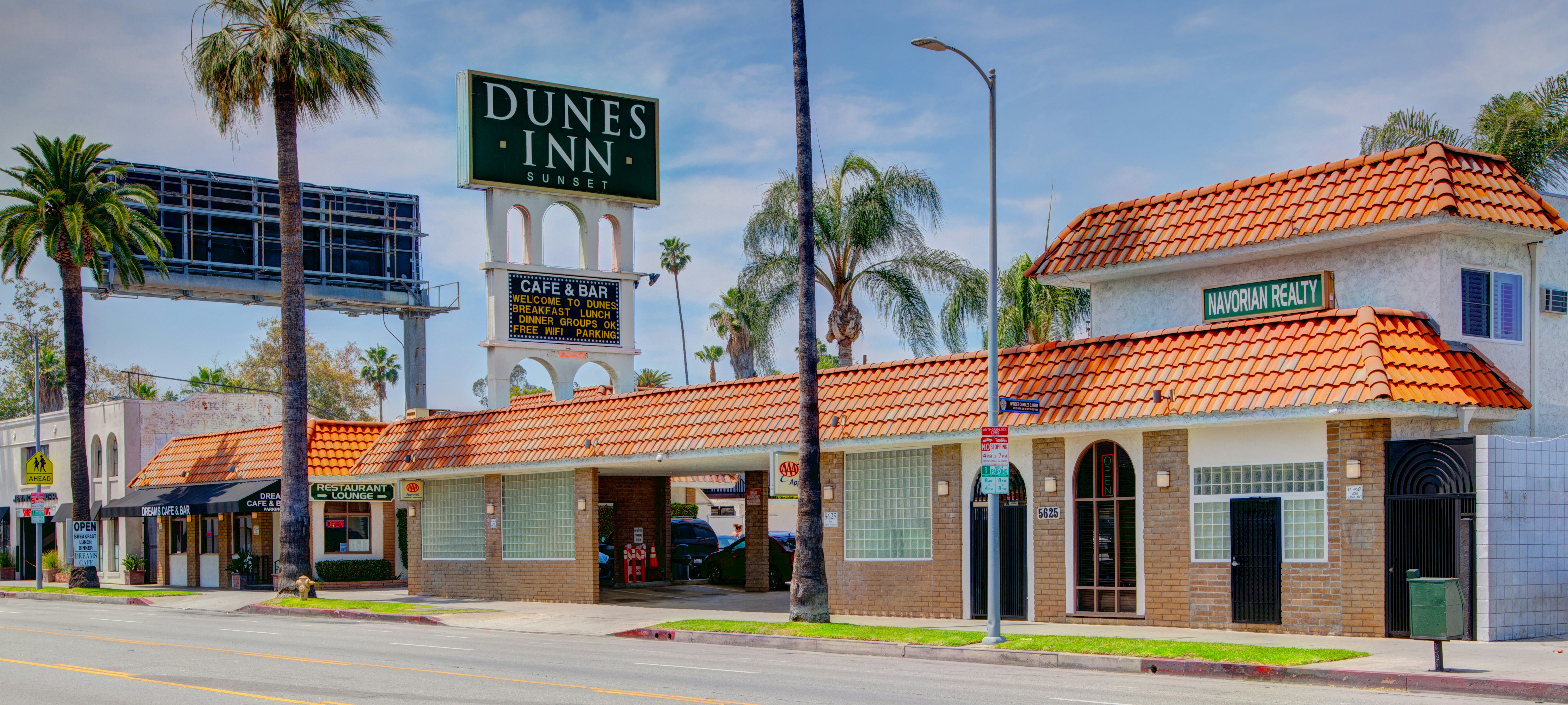 Dunes Inn Sunset 72/78